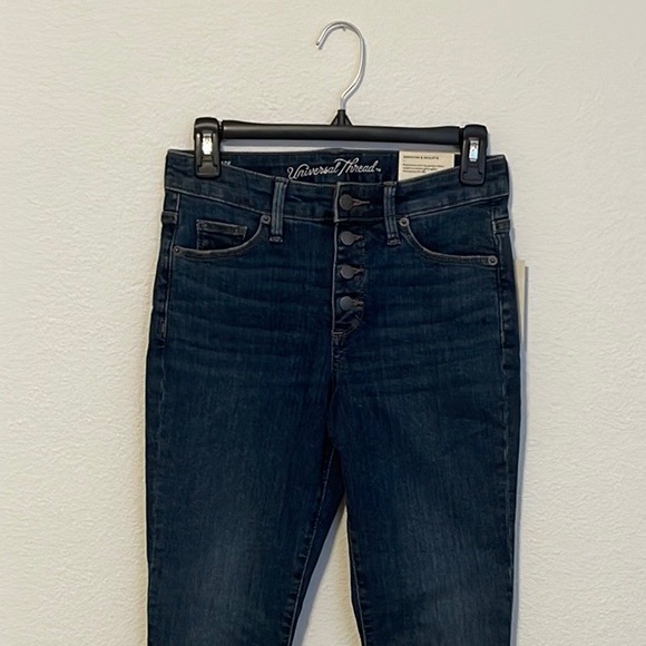 Universal Thread Women’s High Rise Skinny Jeans - Picture 8 of 8